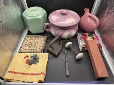 Estate sale item photo 460