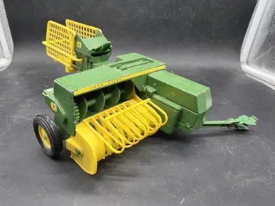 Estate sale item photo 132