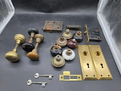 Estate sale item photo 430