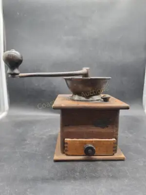 Estate sale item photo 457