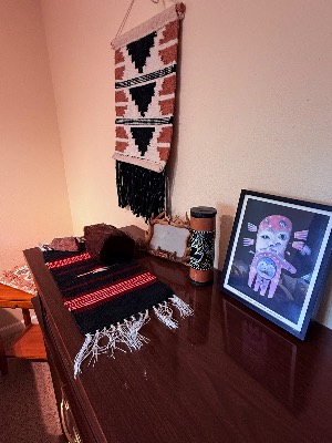 Estate sale item photo 4