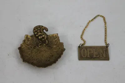 Estate sale item photo 67