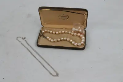 Estate sale item photo 183