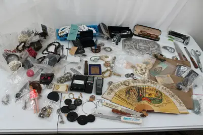 Estate sale item photo 134