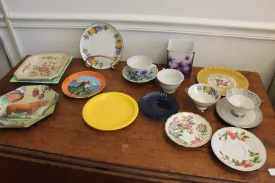Estate sale item photo 126