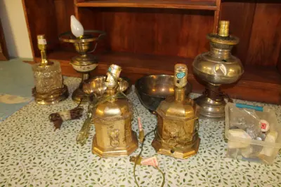Estate sale item photo 282