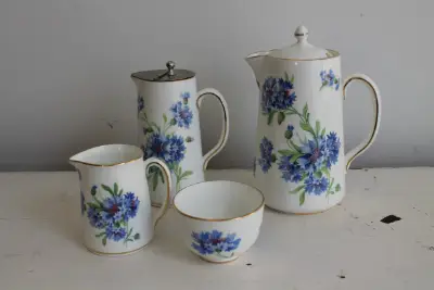 Estate sale item photo 13
