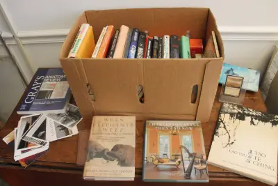 Estate sale item photo 139
