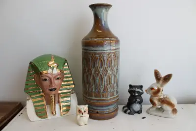 Estate sale item photo 21