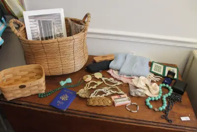 Estate sale item photo 69