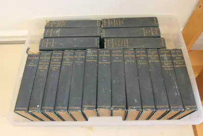 Estate sale item photo 40