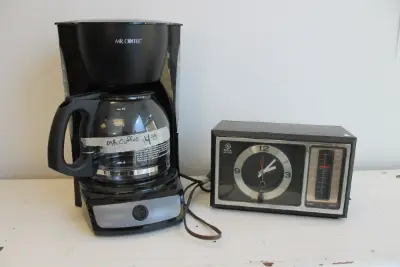 Estate sale item photo 30