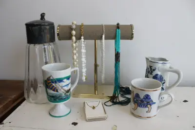 Estate sale item photo 7