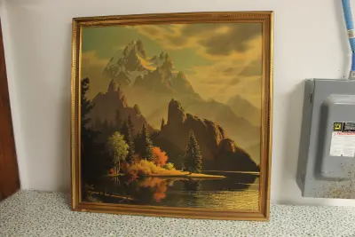 Estate sale item photo 385