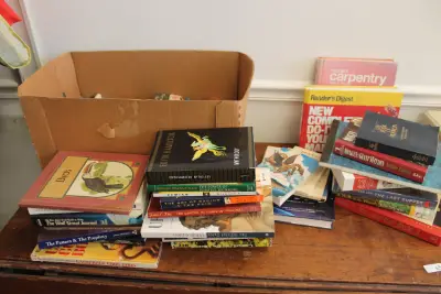 Estate sale item photo 156