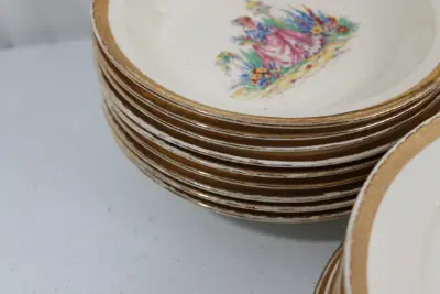 Estate sale item photo 28