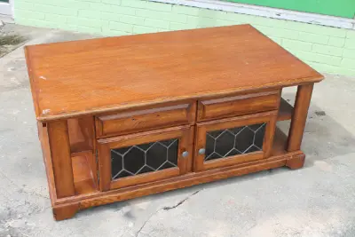 Estate sale item photo 1