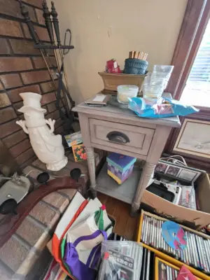 Estate sale item photo 33