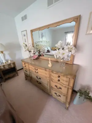 Estate sale item photo 59