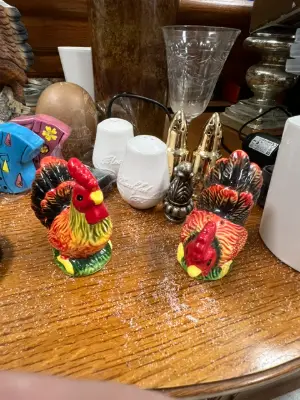 Estate sale item photo 129