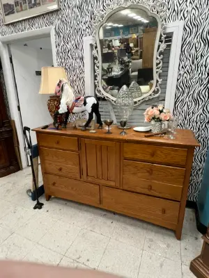 Estate sale item photo 119