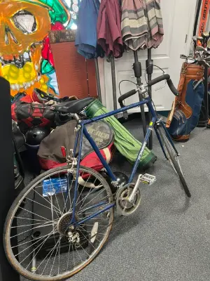 Estate sale item photo 28