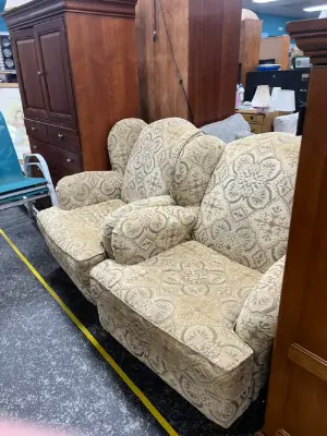 Estate sale item photo 39