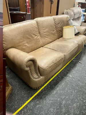 Estate sale item photo 33
