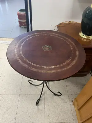 Estate sale item photo 3