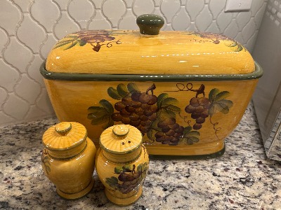 Estate sale item photo 19