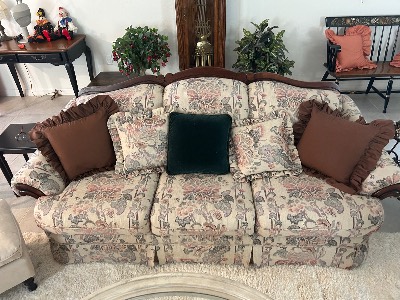 Estate sale item photo 9