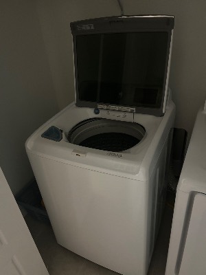 Estate sale item photo 40