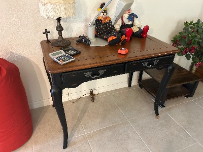 Estate sale item photo 8