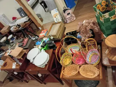 Estate sale item photo 56