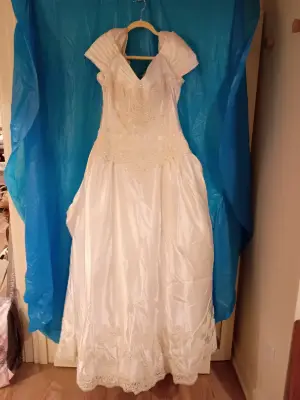 Estate sale item photo 82