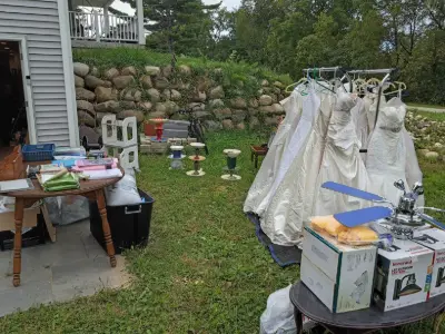 Estate sale item photo 98