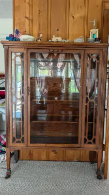 Estate sale item photo 16