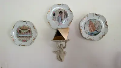 Estate sale item photo 15