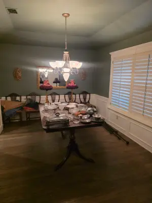 Estate sale item photo 30