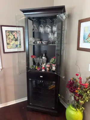 Estate sale item photo 5