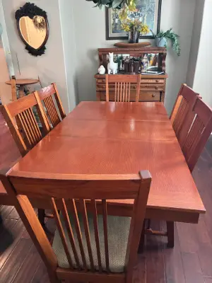 Estate sale item photo 75