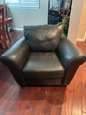Estate sale item photo 14