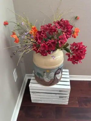 Estate sale item photo 131
