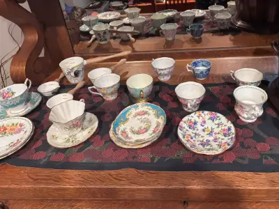Estate sale item photo 90