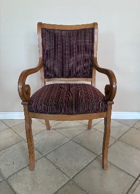 Estate sale item photo 11