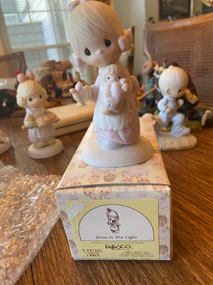 Estate sale item photo 16