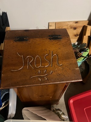 Estate sale item photo 6