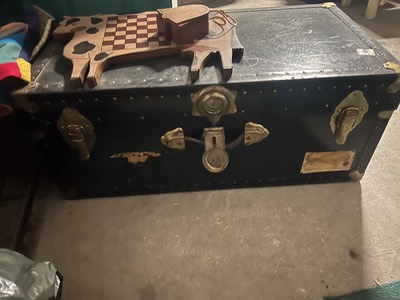 Estate sale item photo 7