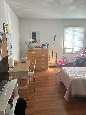 Estate sale item photo 43