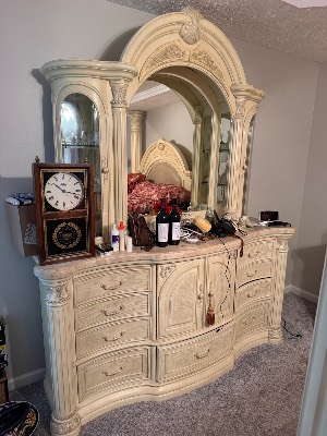 Estate sale item photo 54